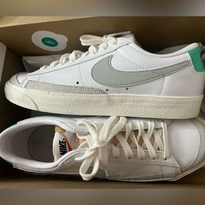 NWT NIKE BLAZERS